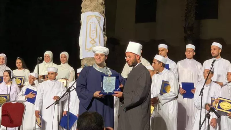 في سباقه لتمكين الفن الأصيل والهادف.. محمود التهامي يحتفل بتخرج دفعة جديدة للإنشاد