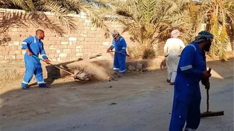 سيوة تنفذ حملة للنظافة والتجميل بمناطق الظافرية فى الواحة.. بالصور