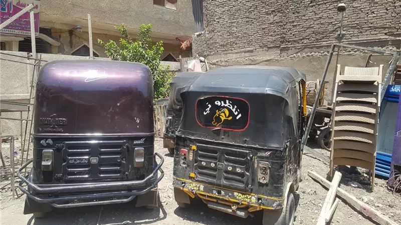 محافظة الجيزة تضبط ١٢ مركبة توك توك ببولاق الدكرور