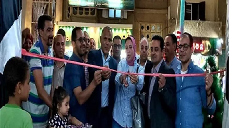 شوادر لحوم استعدادا للعيد فى بنى سويف.