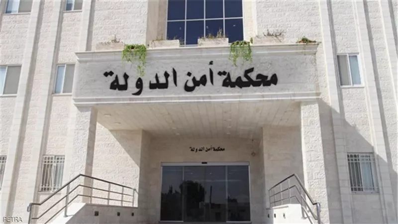 محكمة أمن الدولة الأردنية تصدر حكما بالسجن 15 عاما لرئيس الديوان الملكي السابق