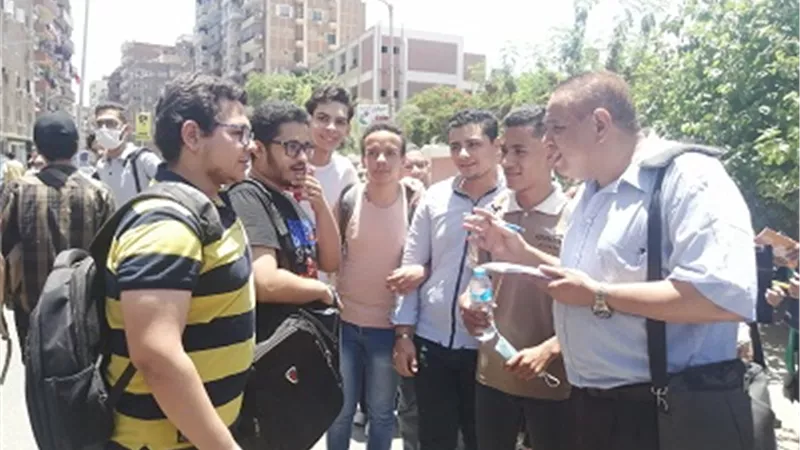 ارتياح طلاب الثانوية باسيوط حول امتحان الفرنساوي وشكاوى من الألماني