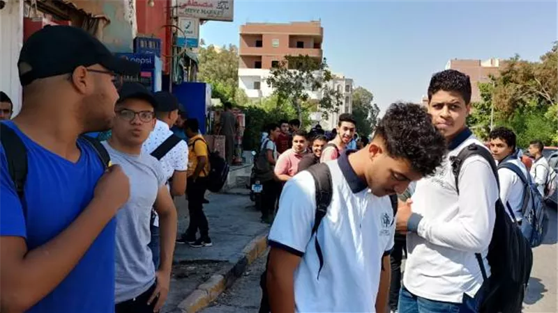اللغة الألمانية تحزن الطلاب واللغة الفرنسية فى متوسط الطالب المتوسط بالبحر الأحمر