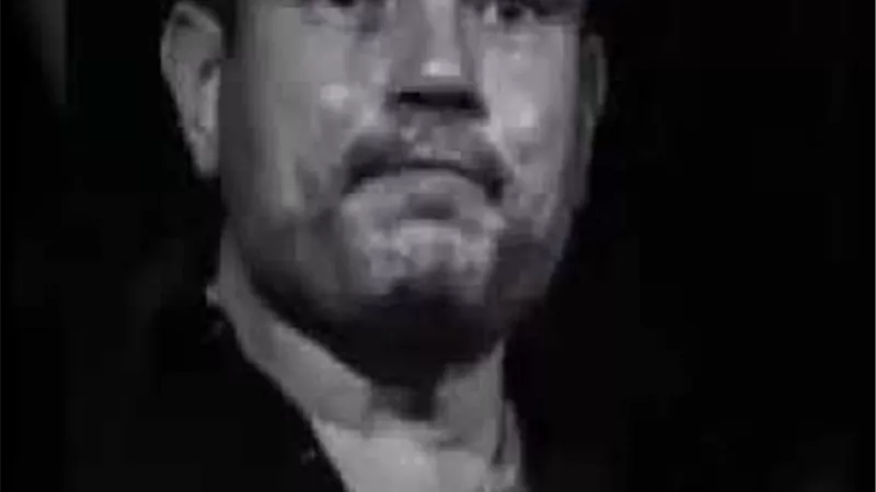 عمرو دياب ينعى شقيق رامي صبري بكلمات مؤثرة