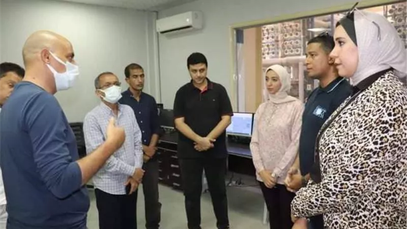 رئيس شركة مياه البحر الاحمر يرافق متدربي البرنامج الرئاسي في زيارتهم لمحطة اليسر