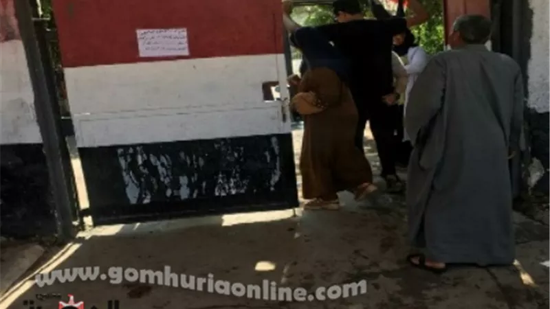 توافد طلاب الثانوية 