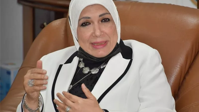 تكريم رؤساء تحرير المجلات العلمية بجامعة قناة السويس التي تحقق مركزا متميزا