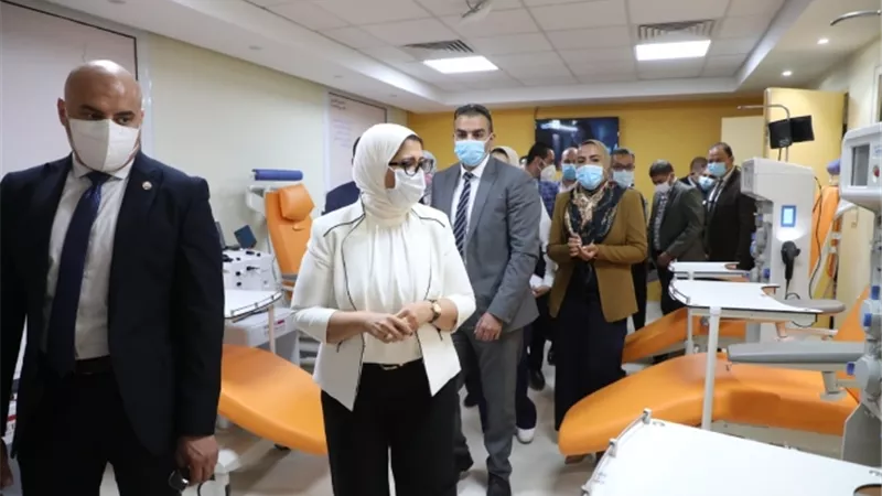 وزيرة الصحة تتفقد مركز تجميع البلازما بالعباسية لمتابعة الاستعدادت النهائية