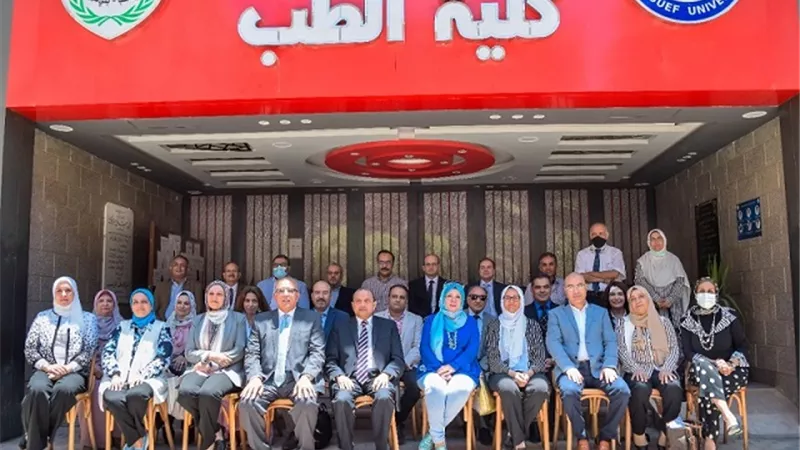رئيس جامعة بنى سويف: نسعى لتطوير المستشفيات الجامعية لتواكب الجمهورية الجديدة