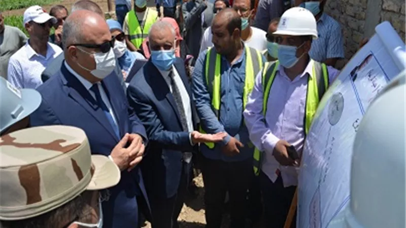 محافظ قنا يفتتح إحلال وتجديد محطة مياه الشرب الجمالية بقوص (حياة كريمة)