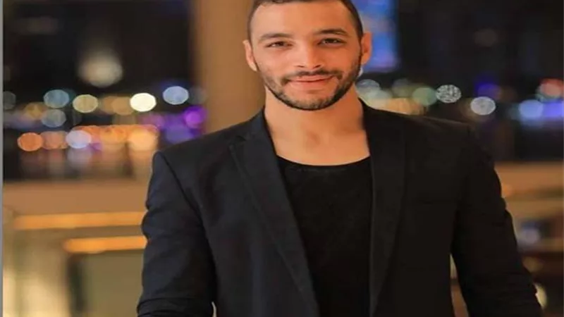 دياب يشارك فى عزاء شقيق رامى صبرى
