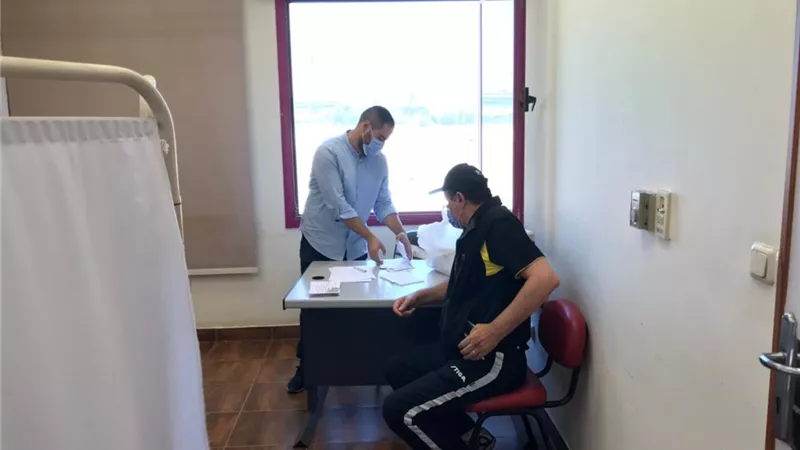 البعثة المصرية المشاركة في الألعاب الأولمبية تتلقي الجرعة الثانية من لقاح كورونا