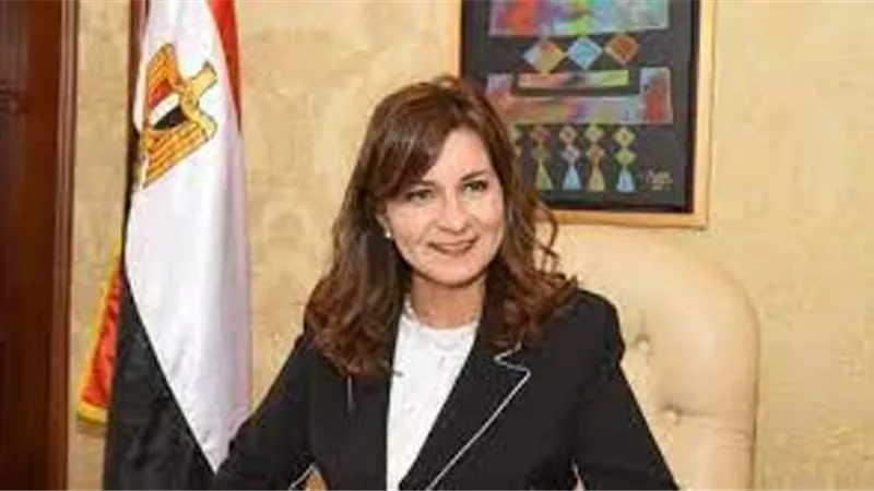 وزيرة الهجرة: مبادرة العودة للجذور تحظى باهتمام الرئيس.. والقوى الناعمة تروج للدولة المصرية