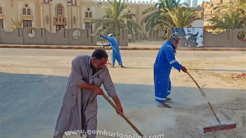 سيوة تواصل اعمال النظافة بمناطق السوق وسيدى رحيم