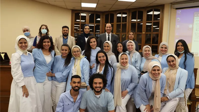 خبراء التلفزيون يشيدون بمشاريع التخرج بإعلام عين شمس دفعة ٢٠٢١