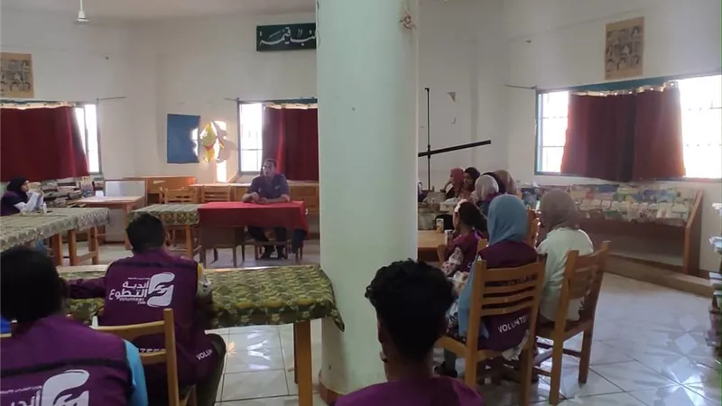 ندوة عن رفع مكانة المرأة في المجتمع بمركز شباب القصير