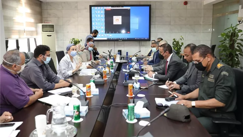 وزيرة البيئة: نبحث الاستثمار البيئى فى الفيوم لادارة المخلفات وتقديم انشطة خدمية