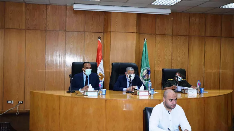 محافظ المنيا : تنفيذ 181 مشروعا صحيا جديدا فى قرى حياة كريمة بالمنيا