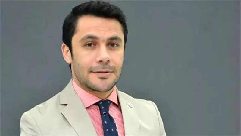 الصقر أحمد حسن يوجه رسالة قوية لـ مصطفى محمد