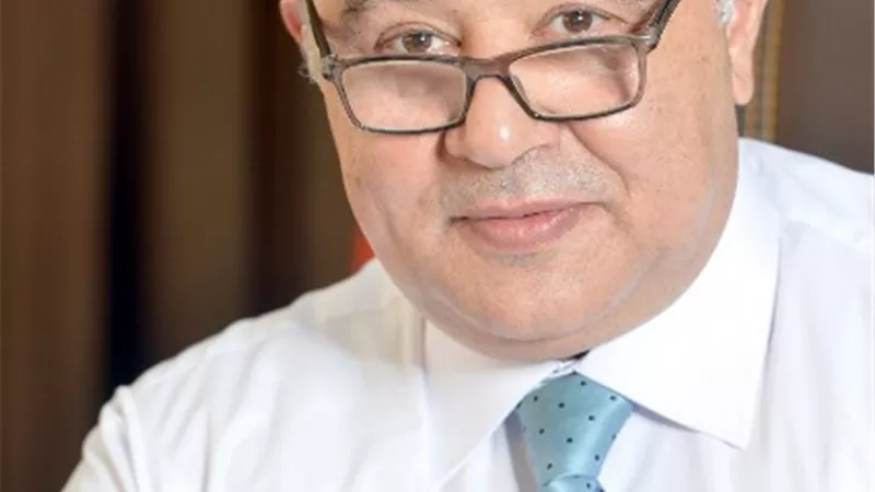 محافظ البحر الأحمر يصدق على قبول دفعه جديده بمدارس التمريض