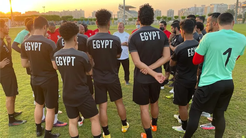 المنتخب الأولمبي يؤدي مرانه اليوم قبل السفر إلى طوكيو