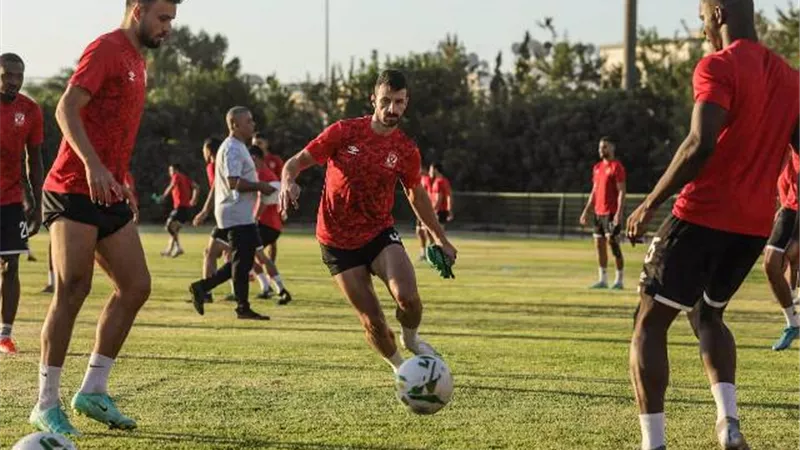 الأهلي يختتم مرانه الأول بالمغرب استعدادا لمواجهة كايزر تشيفز