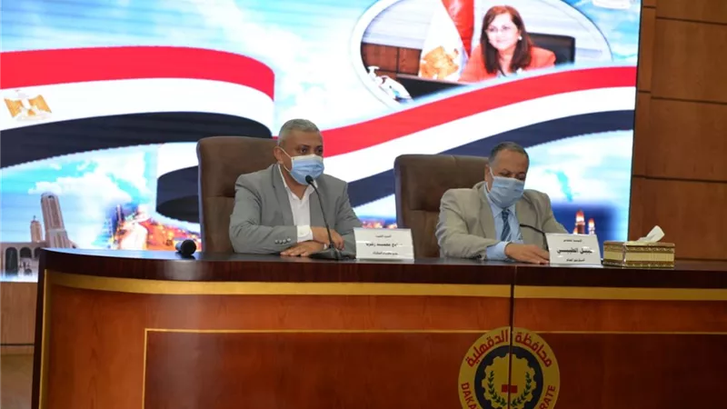 الطيبى يتابع تنفيذ منظومة التحول الرقمي وتعظيم الإستفادة من المراكز التكنولوجية بالدقهلية
