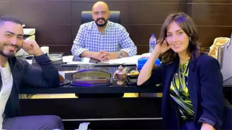 تامر حسنى لحلا شيحة: 