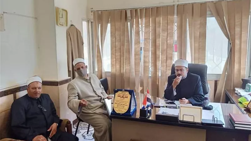 تعميم ضوابط صلاة العيد علي ادارات اوقاف مطروح