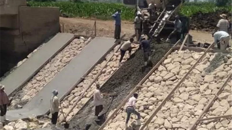 بتكلفة 570 مليون جنيه تبطين 35 ترعة بمركز الحسينية بالشرقية