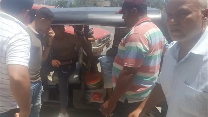جهاز دمياط الجديدة يصادر 5 تكاتك و4 تروسيكلات للنباشين بالتعاون مع الشرطة.. بالصور