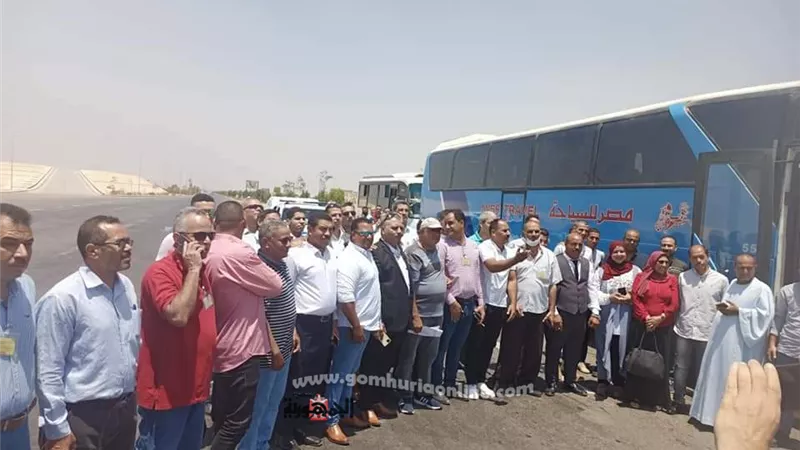 احتشاد وفود شباب مستقبل وطن ببنى سويف المشاركه فى مؤتمر حياه كريمه