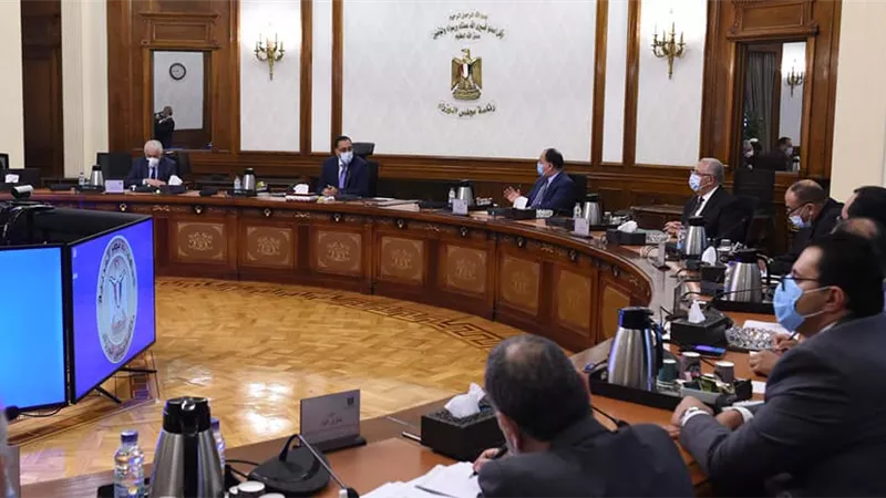 مدبولي: توجيه من الرئيس السيسي بتوفير وجبة مدرسية ذات قيمة غذائية