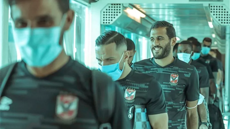 الاهلى يؤدى صلاة الجمعة فى فندق الاقامة