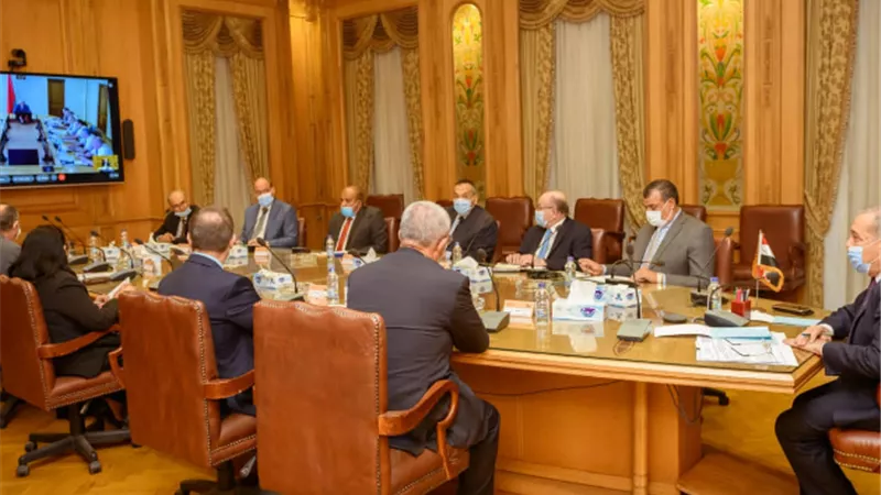 وزير الإنتاج الحربي و