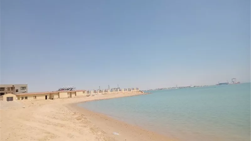 السويس تستعد لعيد الأضحي بشاطئ عام جديد..صور