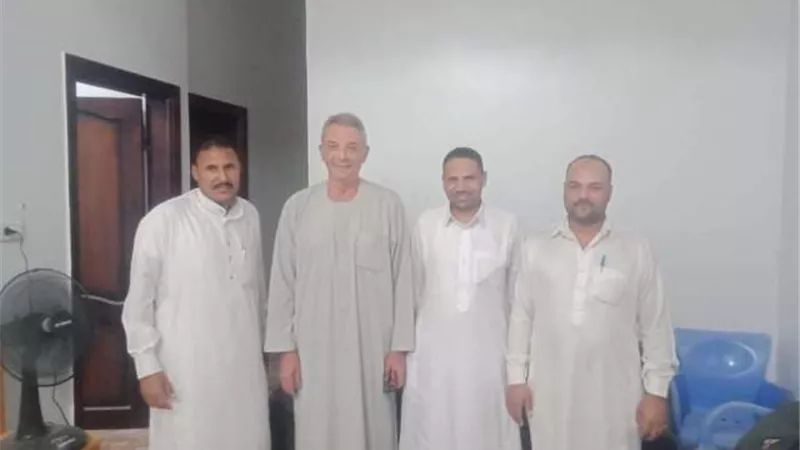 الفنان محمود حميدة يلتقى مجلس ادارة جمعية أبناء سيوة للسياحة
