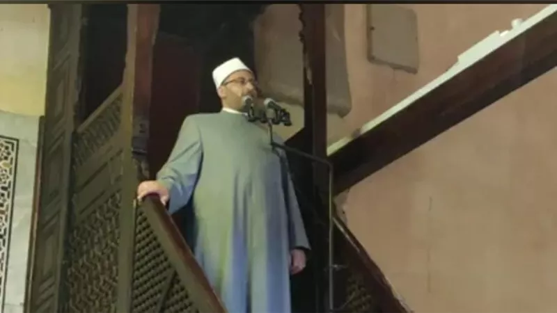 خطيب الجامع الأزهر: خطبة الوداع مشتملة على أسس متكاملة لتشييد بناء مجتمعي متماسك الأركان