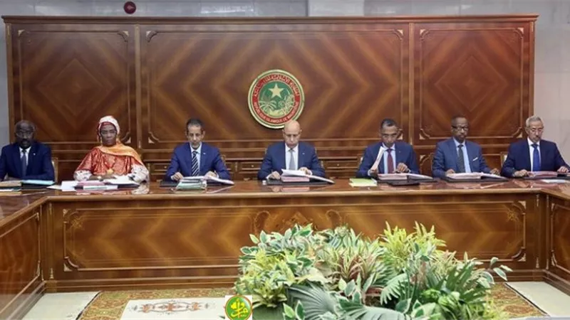مجلس الوزراء الموريتاني يصادق على قانون جديد يعاقب المساس بهيبة الدولة