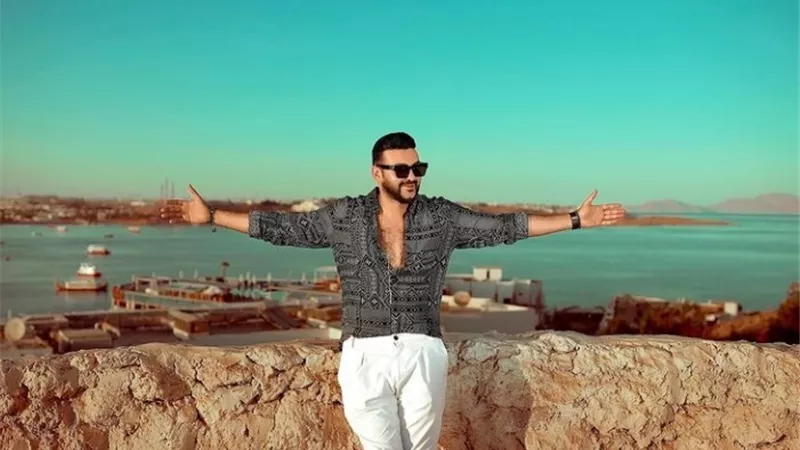 كريم اسامة يشعل إنستجرام ويعلق : 
