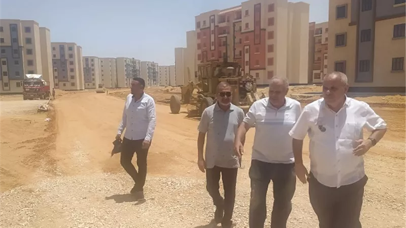قيادات هيئة المجتمعات تتفقد مشروع سكن كل المصريين فى مدينة حدائق العاصمة.. بالصور