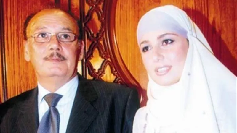 والد حلا شيحة يبكى على الهواء 