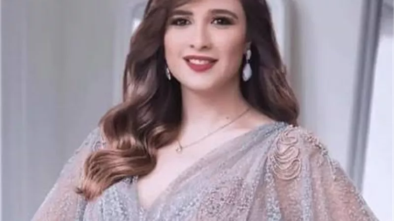 نقل ياسمين عبد العزيز إلى الرعاية المركزة