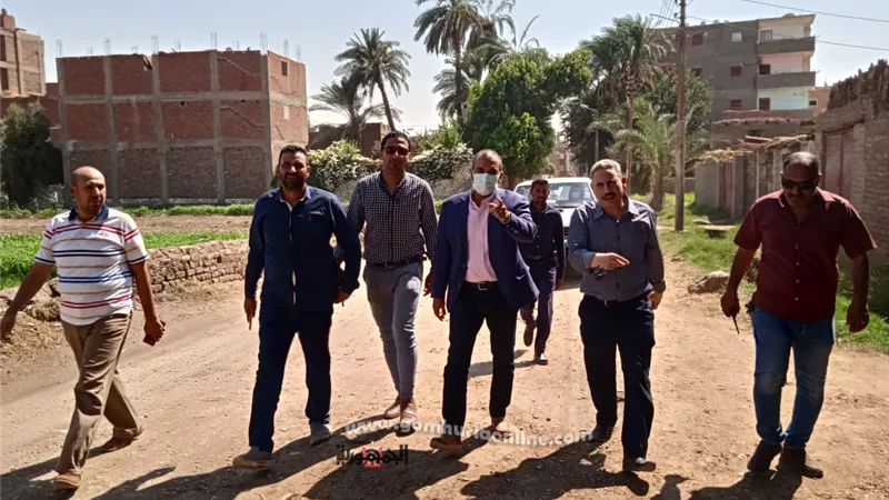 محافظ أسيوط يشدد على متابعة خدمات المواطنين.. والسكرتير المساعد يتفقد شوارع أبنوب