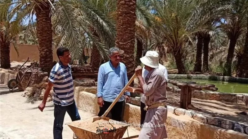 رئيس مركز ومدينة سيوة يتابع الأعمال الجارية ميدانياً بفرع مكتبة مصر بسيوة