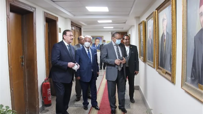 بالصور.. هاني ضاحي يستقبل نقيب مهندسي طرابلس وشمال لبنان بمقر النقابة