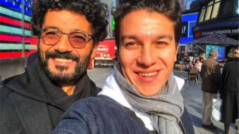 أول تعليق من خالد النبوى على إشادة المخرج عمرو عرفه بنجله