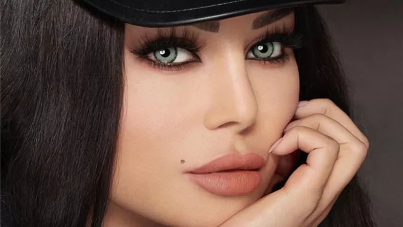 شاهد.. جلسة تصوير ساحرة لـ هيفاء وهبي