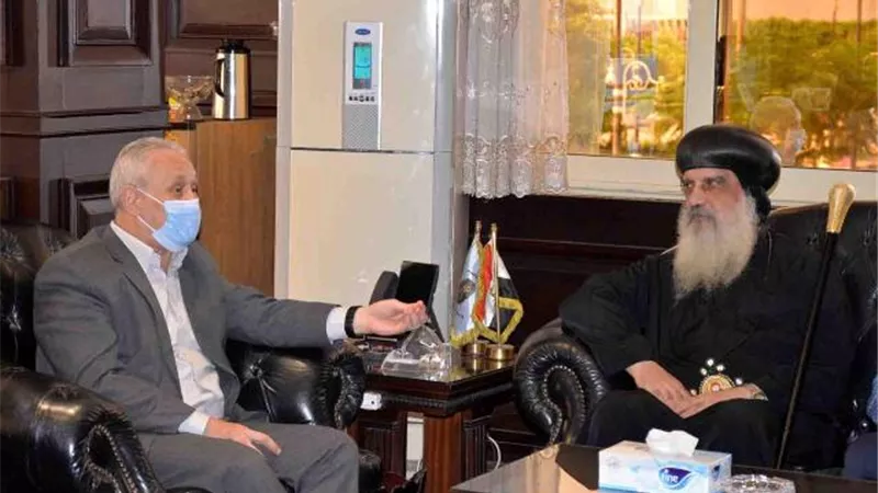 أسقف الأقباط الأرثوذكس يهنئ محافظ الأقصر بعيد الأضحى المبارك..صور
