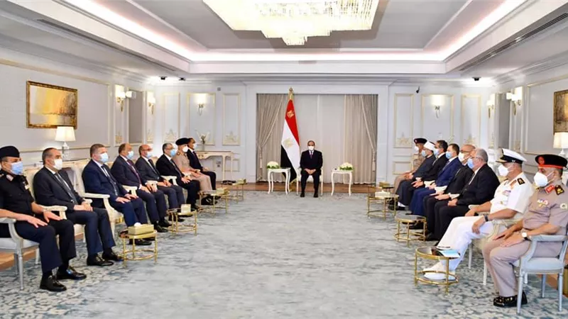الرئيس السيسي يوجه بضم مارينا إلى نطاق مدينة العلمين الجديدة